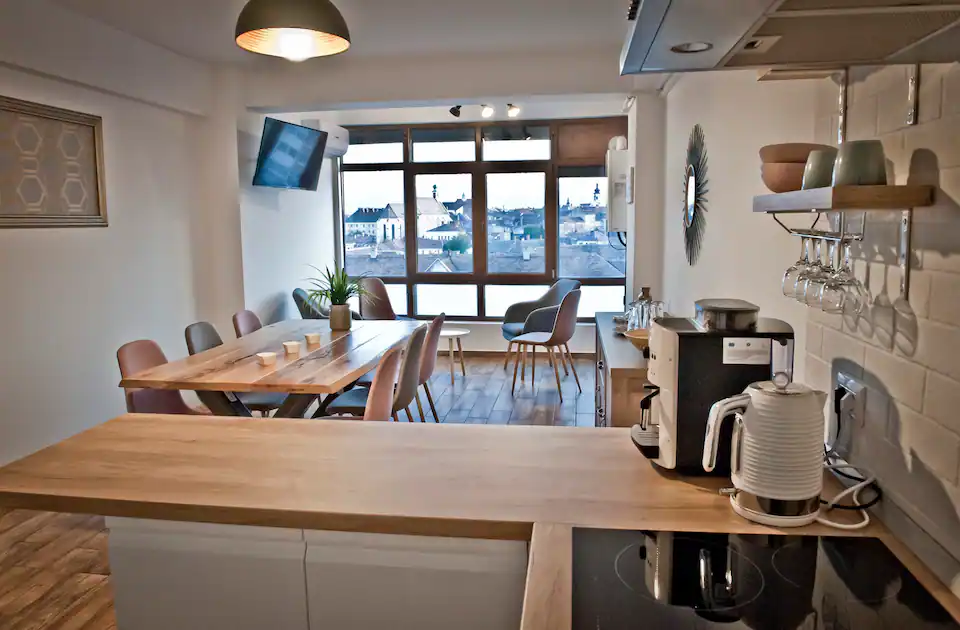 FLH - Apt with Sauna, washer and dryer, amazing view and free pkg